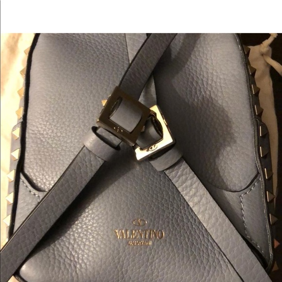 Rockstud Valentino Backpack - Picture 4 of 5